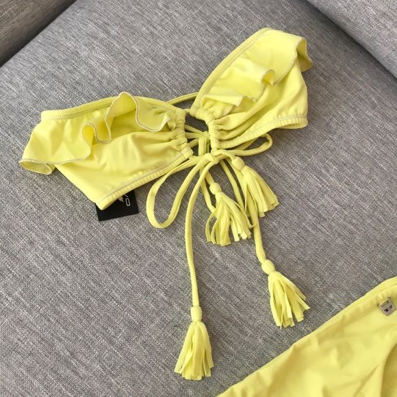 Brand new bikini!! 💛💛 - Picture 2 of 8